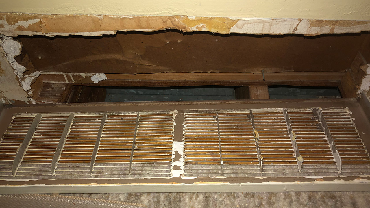 A clean and freshly serviced air vent with all dust and debris removed by American Clean Air.